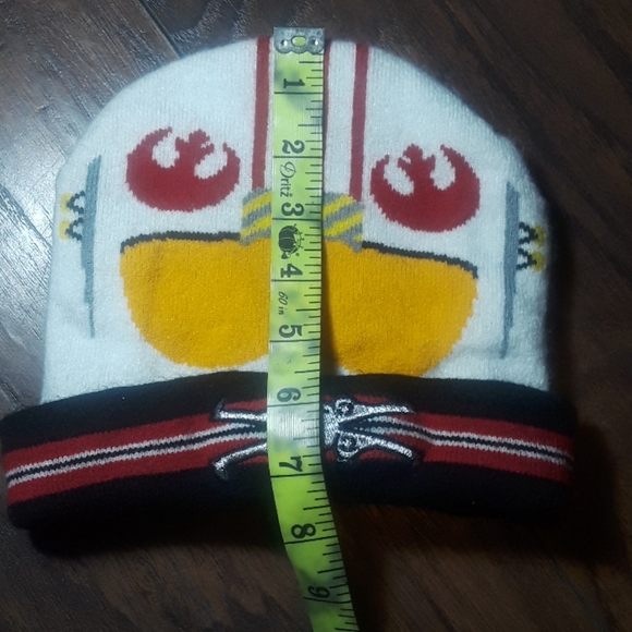 Warm Hat - Picture 10 of 12